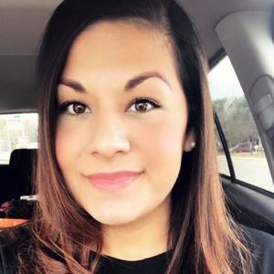 Meet your Posher, Rebeca